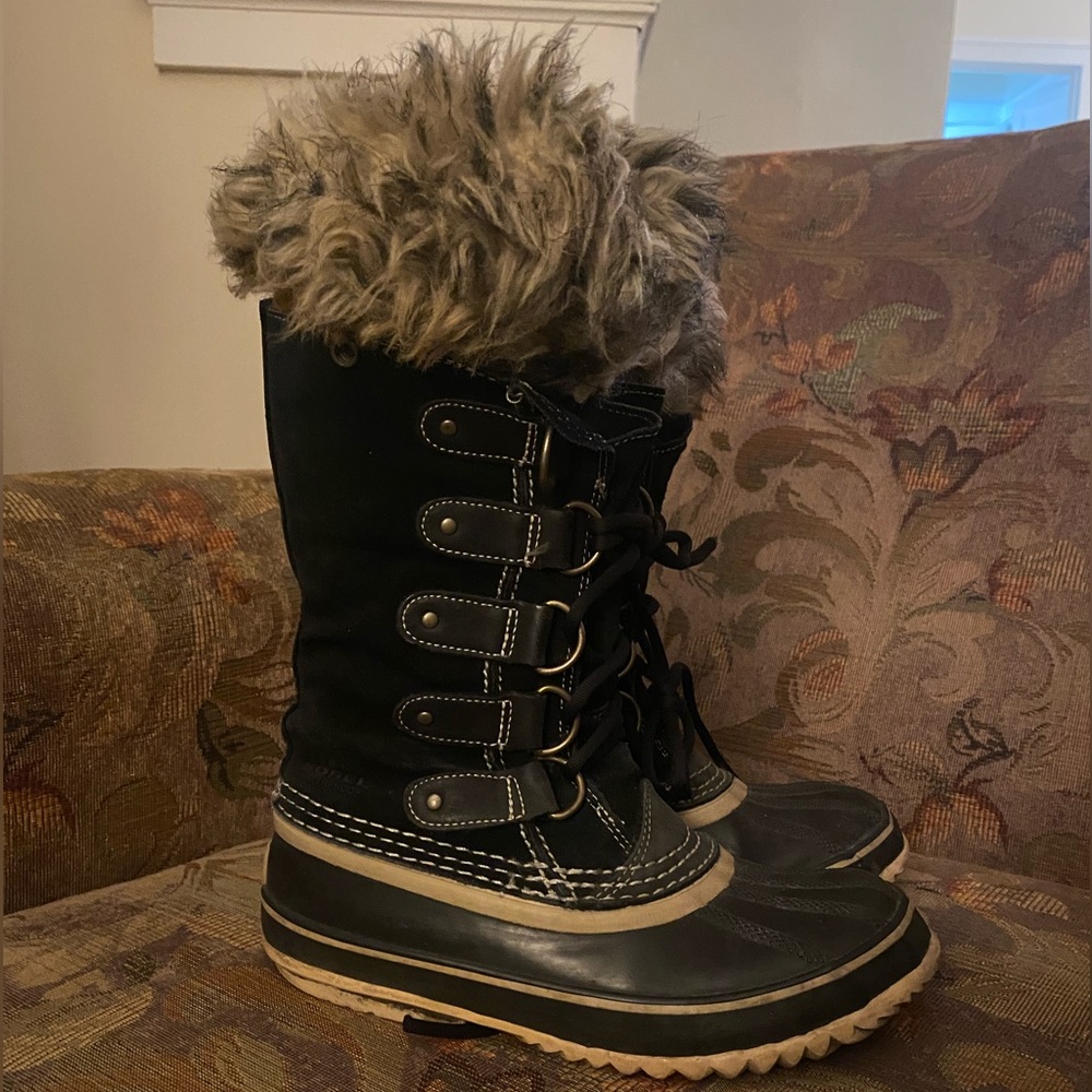 Sorel Joan of Arc Boot Size 6 (Women’s)